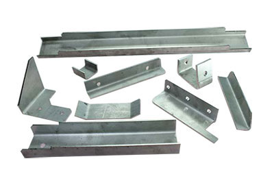 Corte e Dobra de Chapas de Aço Inox